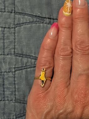 NWOTs Novelty Mr Peanut Ring - Gold Tone